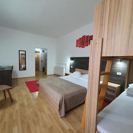 Hotel Mures Топлица Экстерьер фото
